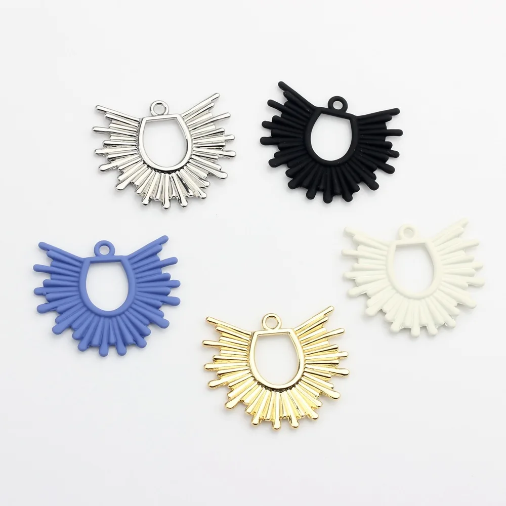 

10pcs Handmade Hollow Earrings Pendants Alloy Sun Pendant Charms Diy Necklace Earrings Accessories Jewelry Making Supplies