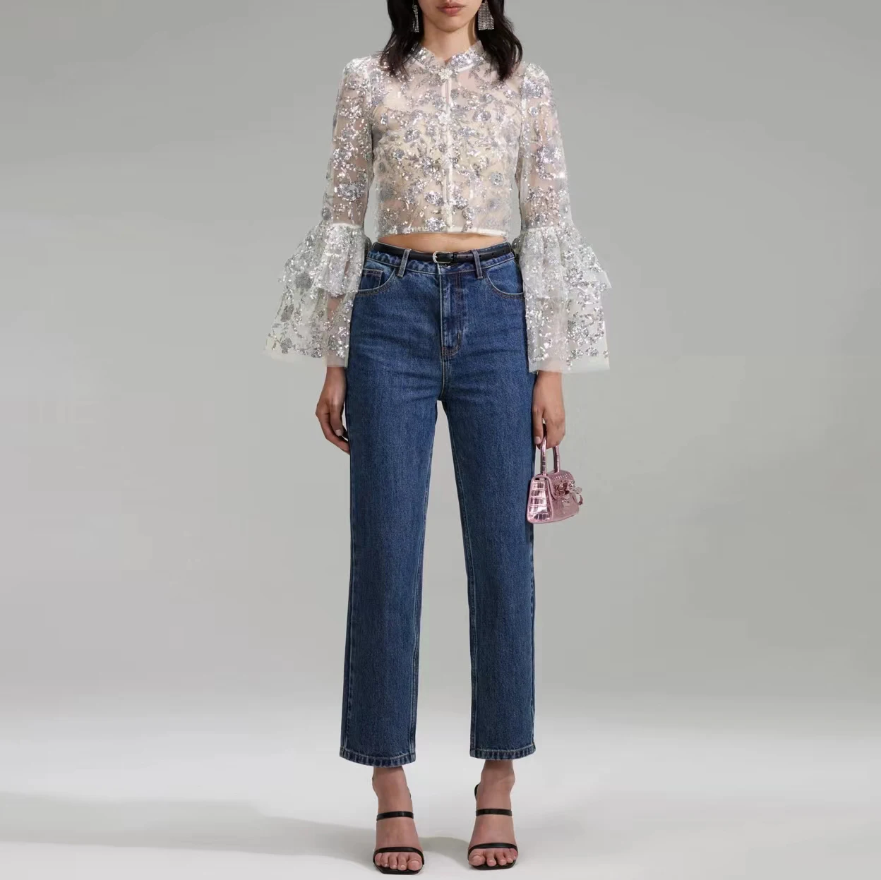 

2023 New Women's Top Fashion Sequin Beaded Big Flare Sleeve Sexy Short Blouse