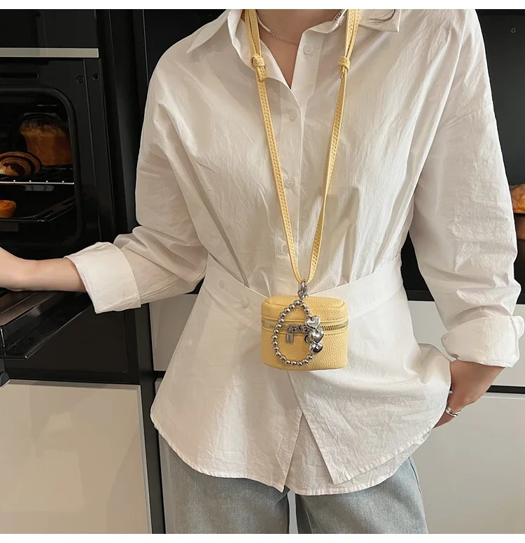2026 NEU Trendige Luxus-Handytasche: Süße, modische, bonbonfarbene Schultertasche mit Kopfhörerfach und Handschlaufe – Mini-Tasche – Detail 9