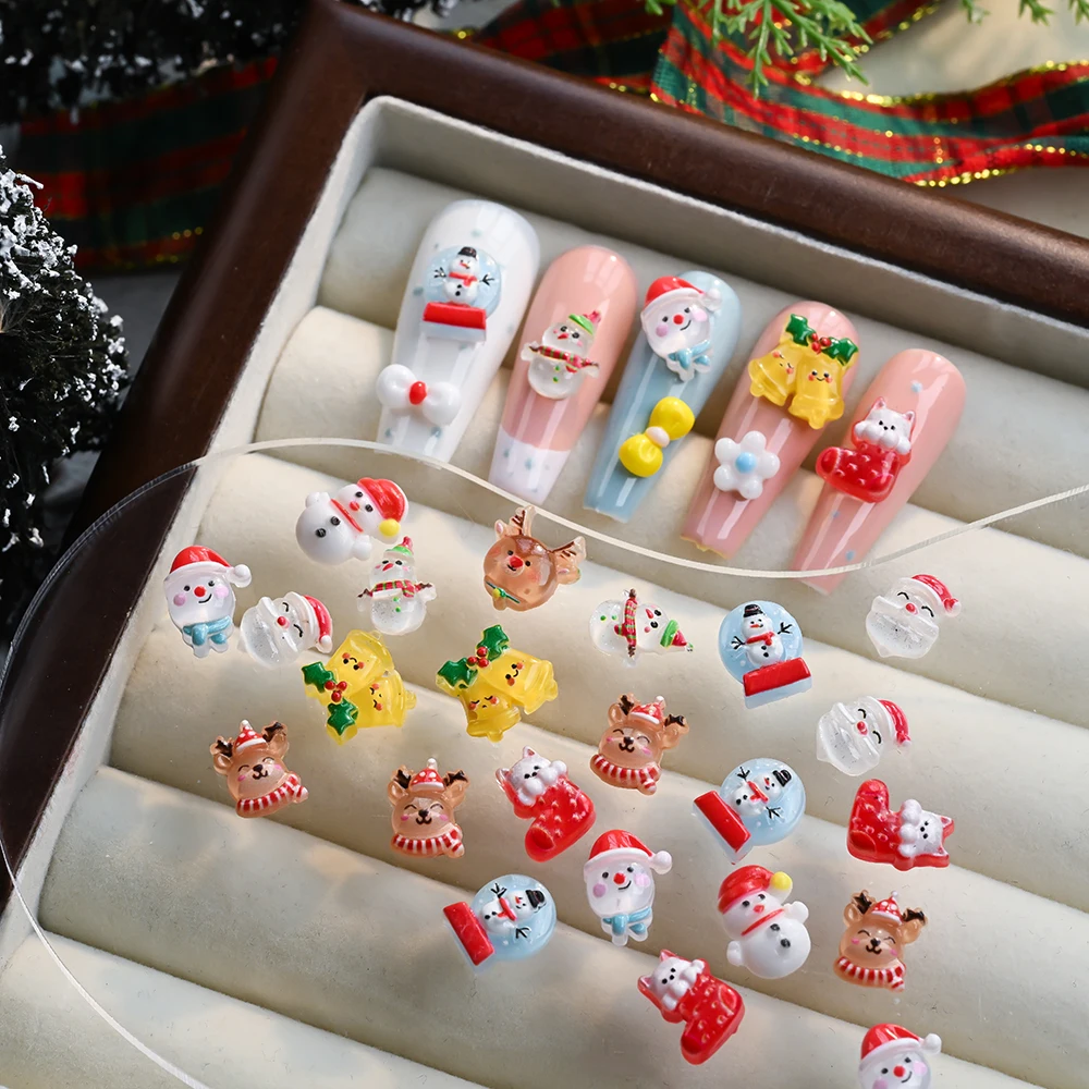50 Stück 3D Schneemann Elch Weihnachts-Nagelanhänger Cartoon Weihnachtsglocke Socken Harz Nagelkunst Dekoration für DIY Bastelarbeiten Haarschmuck Kindergeschenk – Detail 12