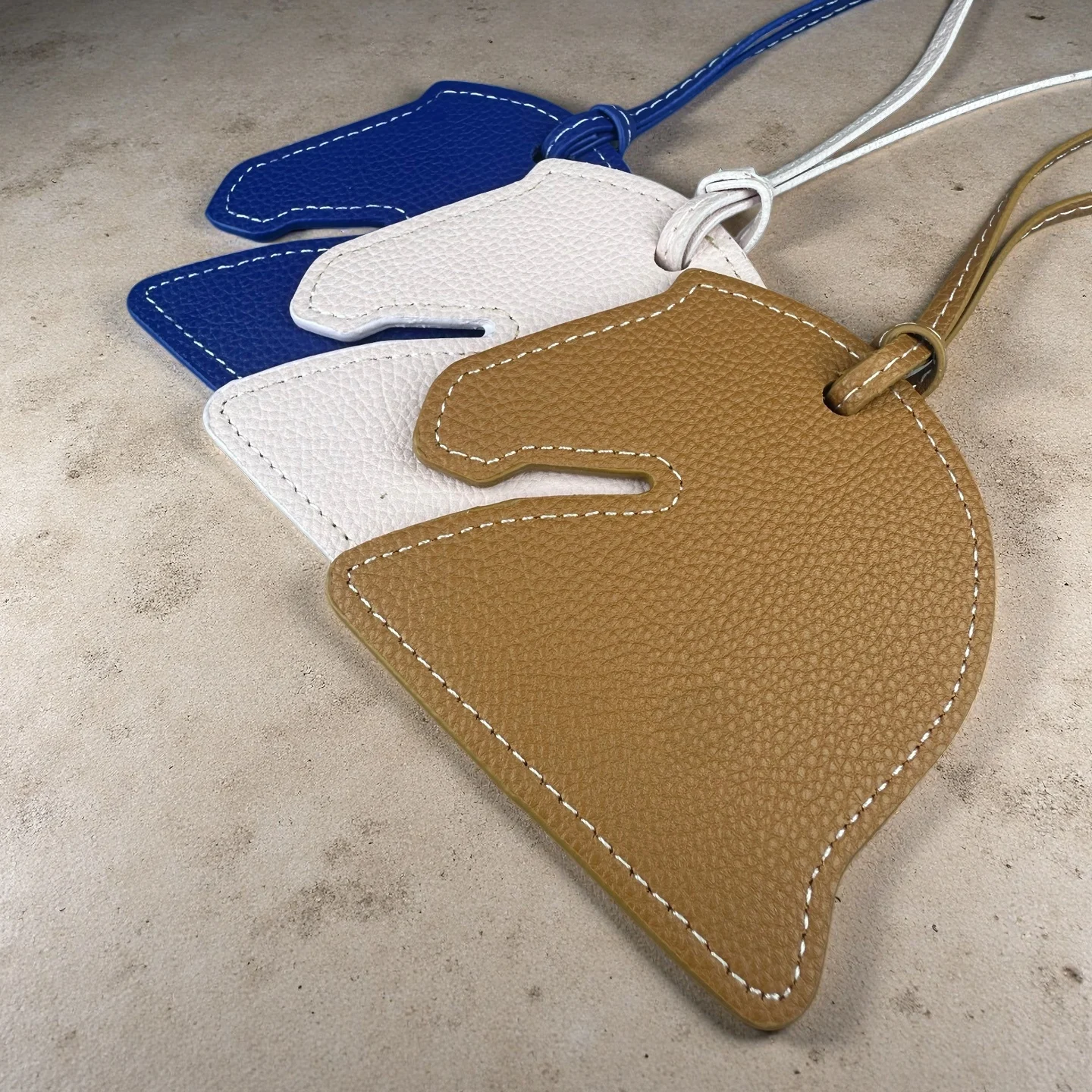 Artisanal Leather Horse Head & Horseshoe Charms Set - Premium Quality & Customizable Colors - Perfect Bag Accent