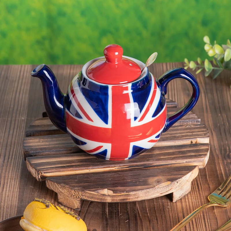 Lotacy Tazza Britannia 325 Ml - Ceramica Bianca Con Bandiera UK E Simboli, Regalo Per Uomini E Donne Inglesi
