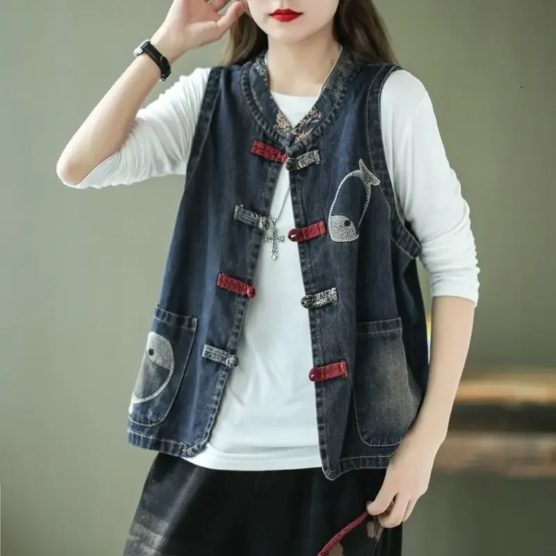 Retro Embroidery Women\'s Denim Vest Spring Autumn Sleeveless Tops Plus Size Denim Cardigan Korean Fashion Leisure Loose New Za