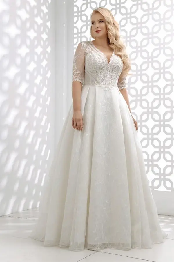 

Plus Size Wedding Dresses A-line V-neck Half Sleeves Lace Appliques Boho Wedding Gown Bridal Dress Vestido De Noiva