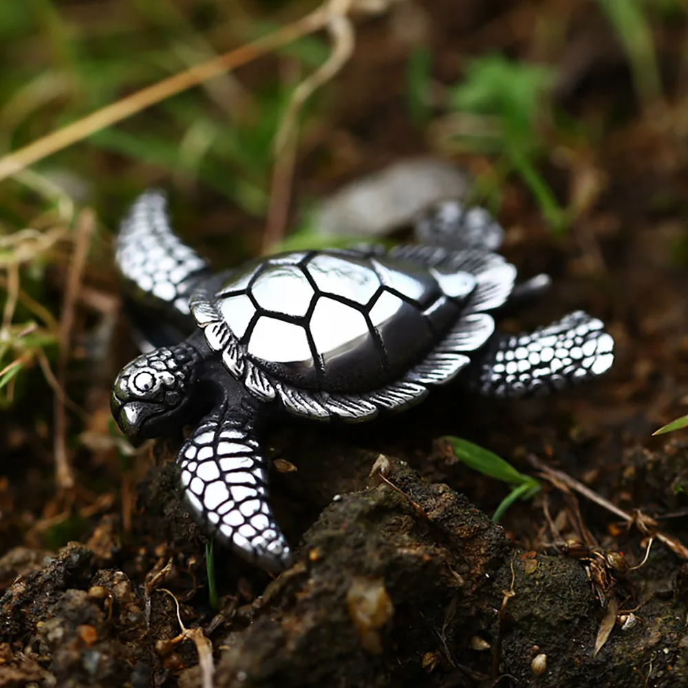 Special Design Vintage 3D Sea Turtle Pendant Necklaces For Men Women 316L Stainless Steel Punk Cute Creative Jewelry Wholesale 4