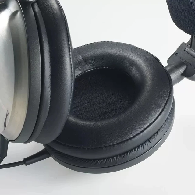 Original audio technica ATH-A2000Z professional headphones Original audio technica ATH-A2000Z professional headphones