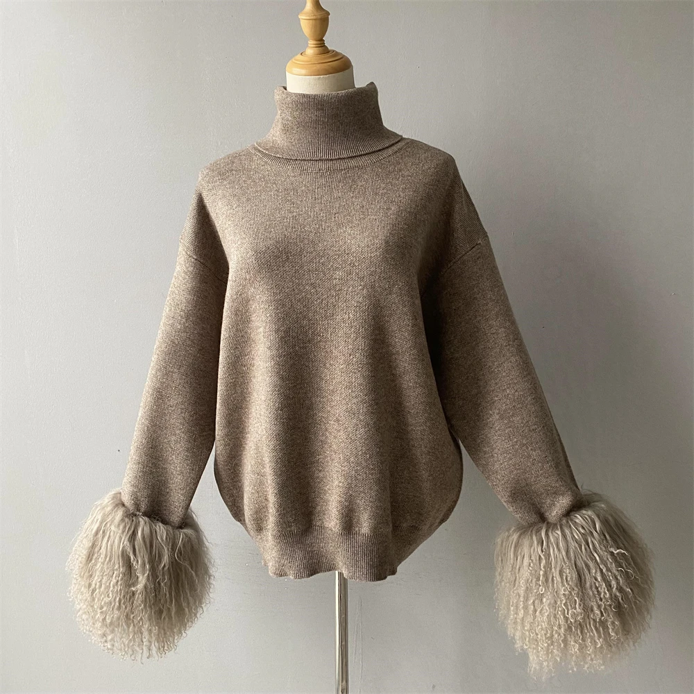 Removable faux fur cuffs detail on knit sweater