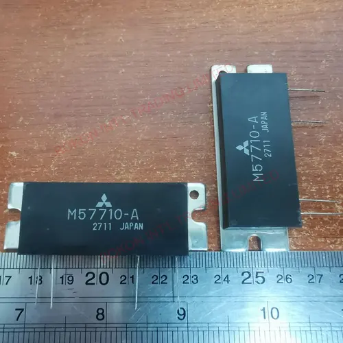 156-160MHz 12.5V 30W FM 모바일 라디오 RF 전원 모듈 M57710-A 156MHz 160MHz 30 와트 2
