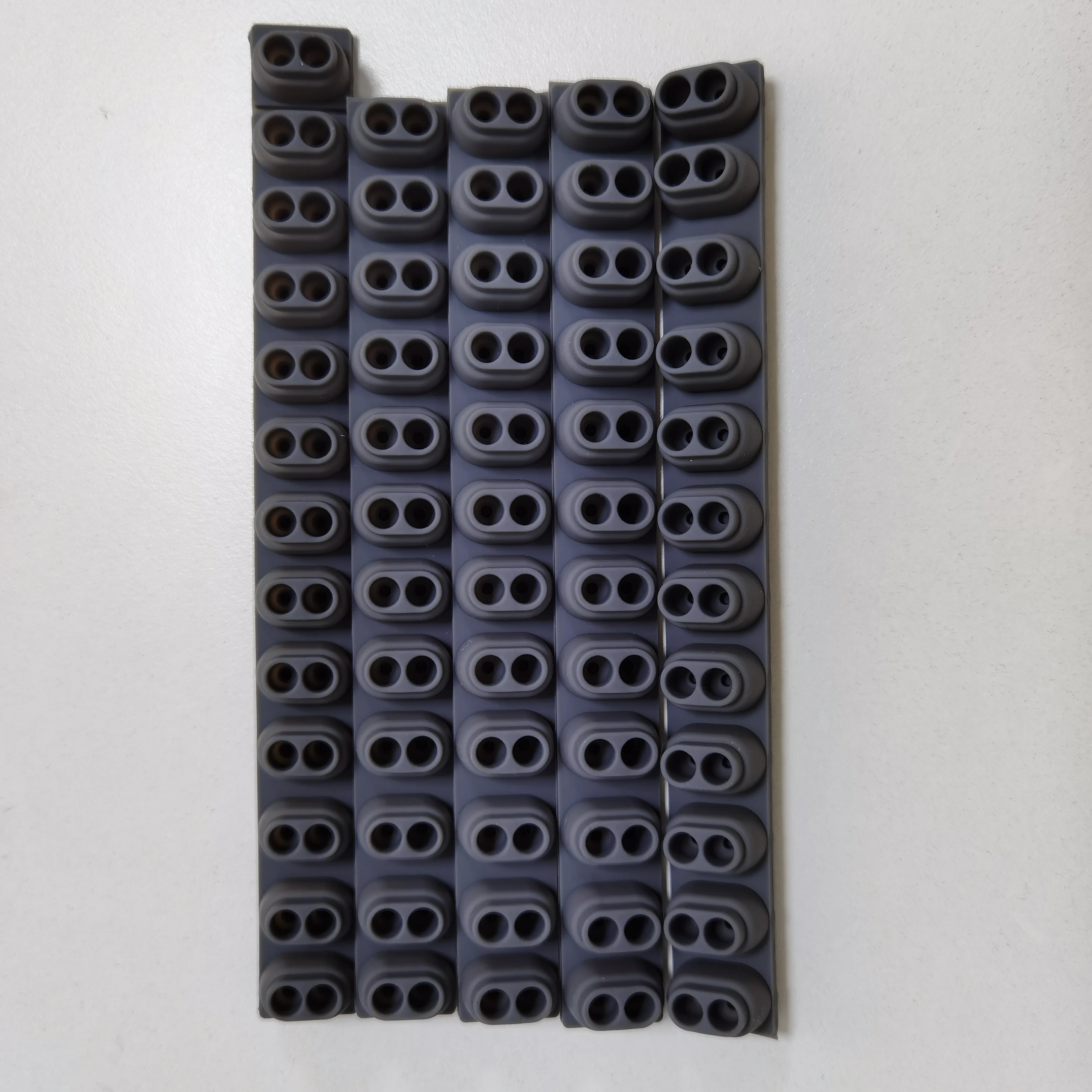 Nuova Striscia Di Tastiera Conduttiva In Gomma Con Contatto Chiave Originale Per Yamaha Psr-S500 S550 S650 S670 E303 E313 E413 E423