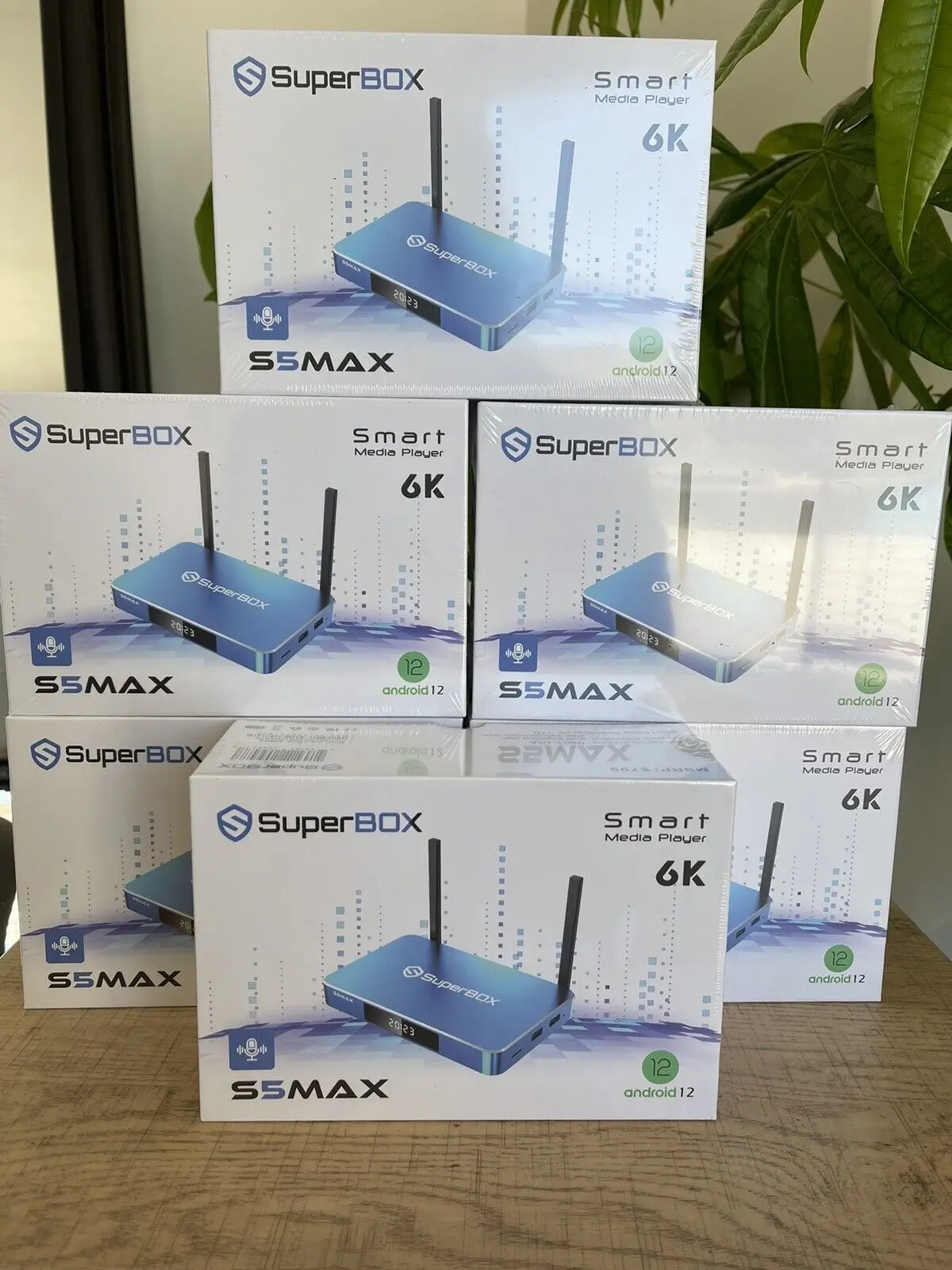 

50% скидка Super Box S5 Max Потоковое IPTV (6K) ( Android 12) (Wi-Fi 6) (4 Гб) Бесплатная доставка