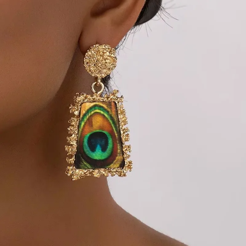 【古猫】3点おまとめ　ポンチョカットソー　刺繍ブーツ　孔雀の羽ピアス 今昔 KJ-29204 -97 こんじゃく『孔雀の花』ALL刺繍チュニックT