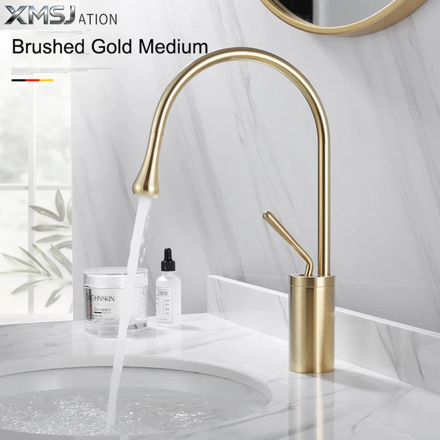 ก๊อกน้ำอ่างล้างหน้าสีทองขัดเงา ก๊อกน้ำสีดำแบบติดตั้งบนเคาน์เตอร์ ก๊อกน้ำอ่างล้างหน้าแบบผสมน้ำร้อนน้ำเย็น ก๊อกน้ำทองเหลืองสำหรับห้องน้ำ 2