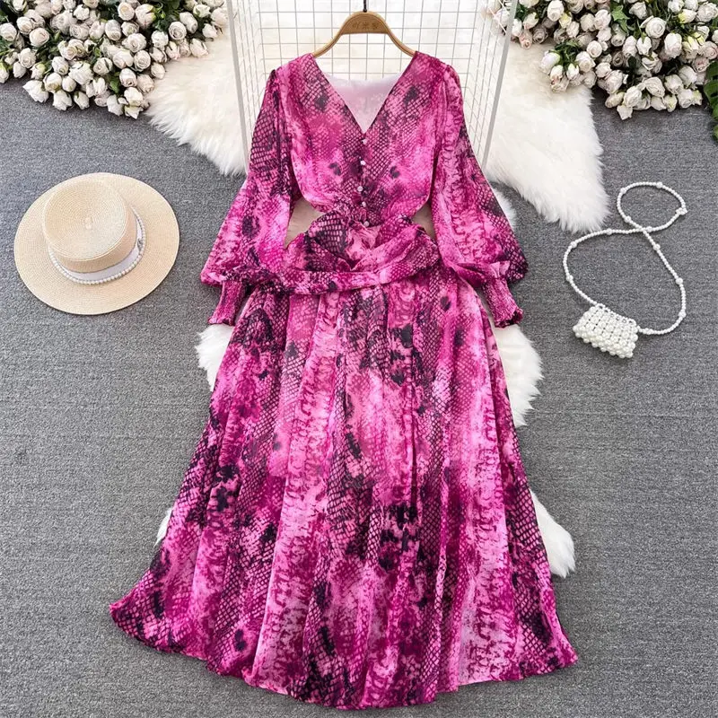 

Spring And Autumn Dress Luxury Elegant Lantern Long Sleeve V-Neck Waist Shrinking Wrinkle A-Line Snake Print Dress Maxi Z2744