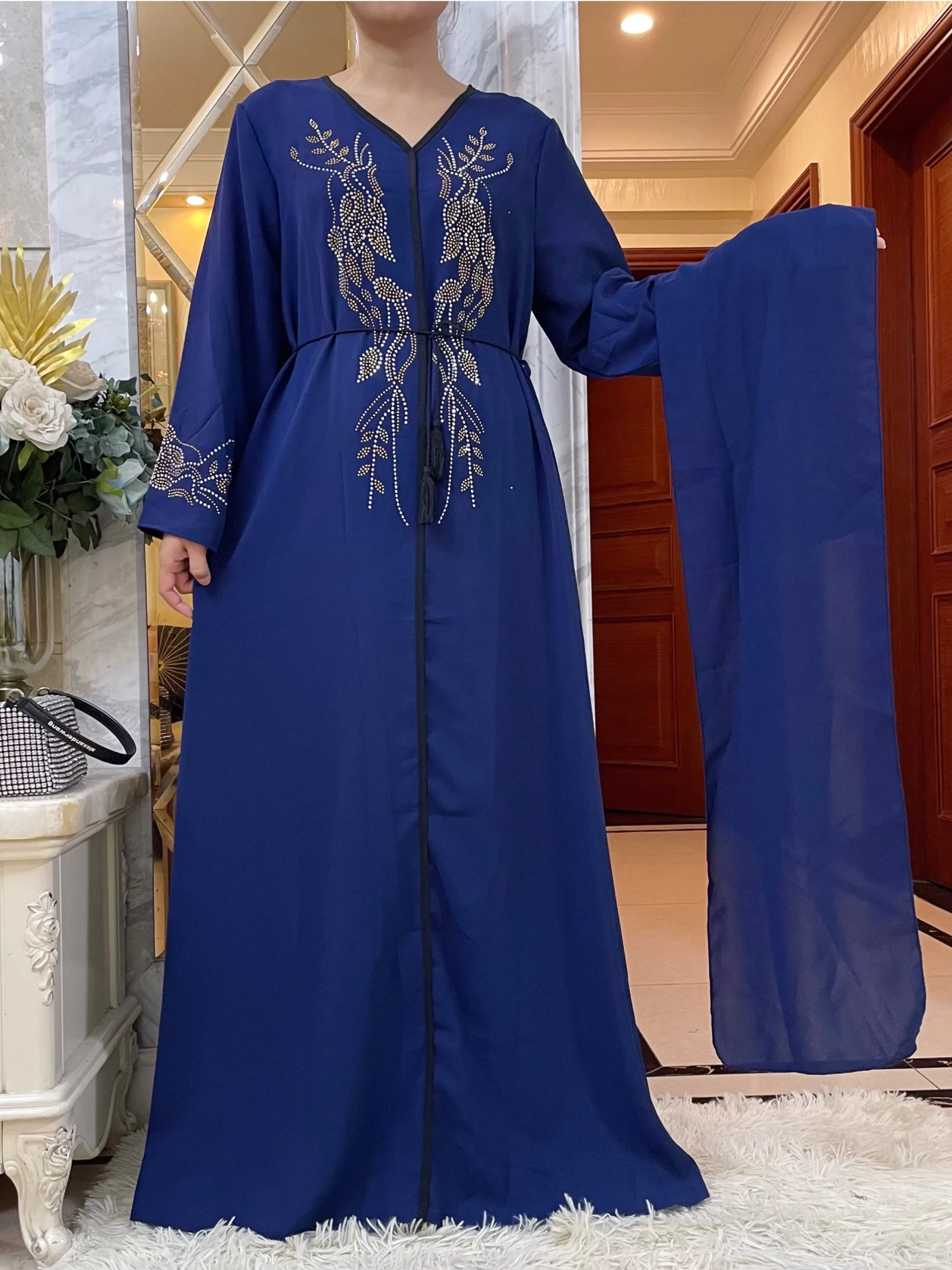 2024New Fashion Dubai Muslim Abayas For Women Long Sleeved Chiffon Diamonds Loose Robe Islamic Femme Elegant Dress With Turban