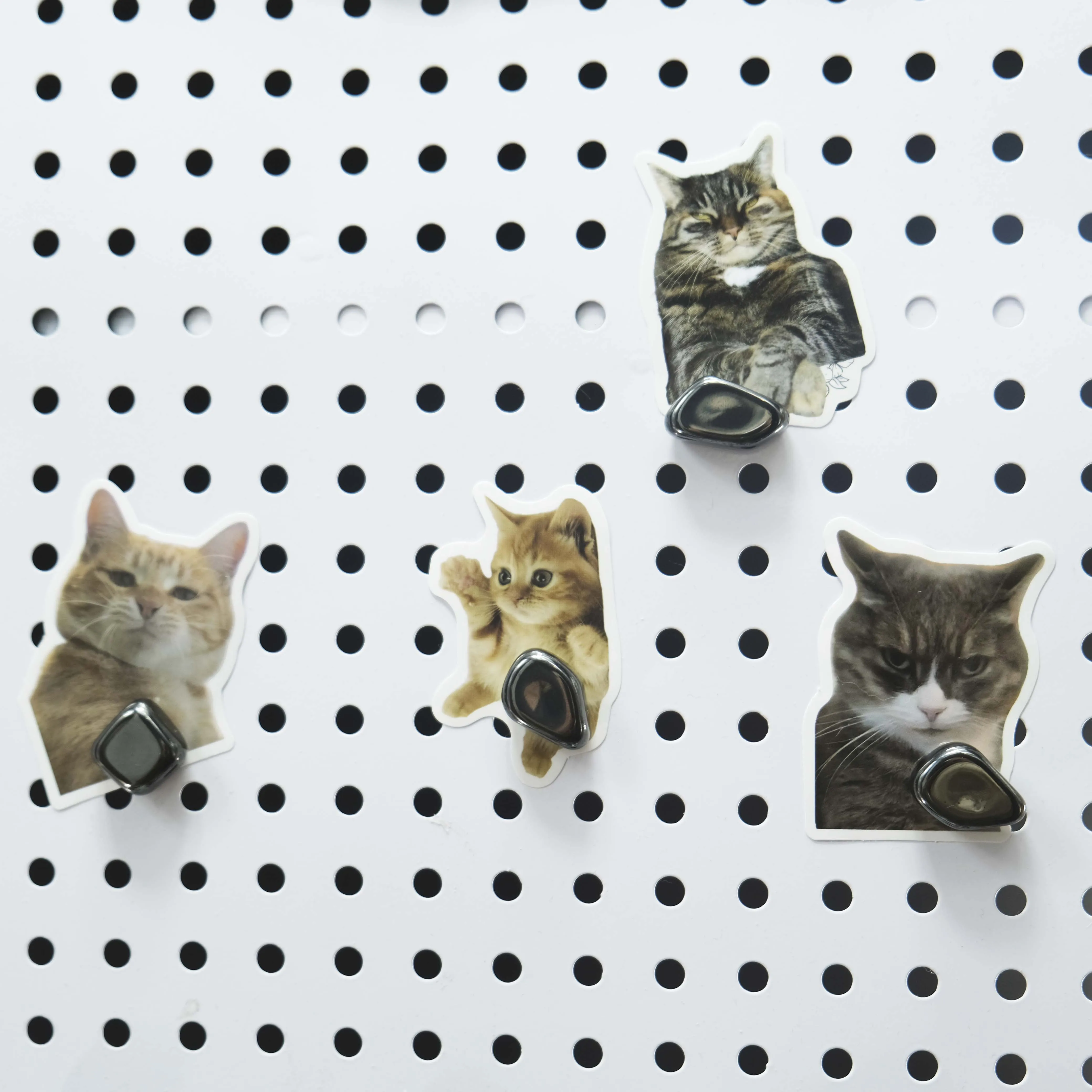 Magnet Set 18PCS/27PCS/36PCS/45PCS Black Magnet Multicolor Rope Irregular Polished Lodestone DIY Metal Photo Wall Family Fridge Magnets
