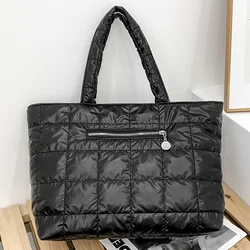 Chic Quilted Checkered Tote Bag - Spacious, Stylish & Versatile (ATT3017 - black)