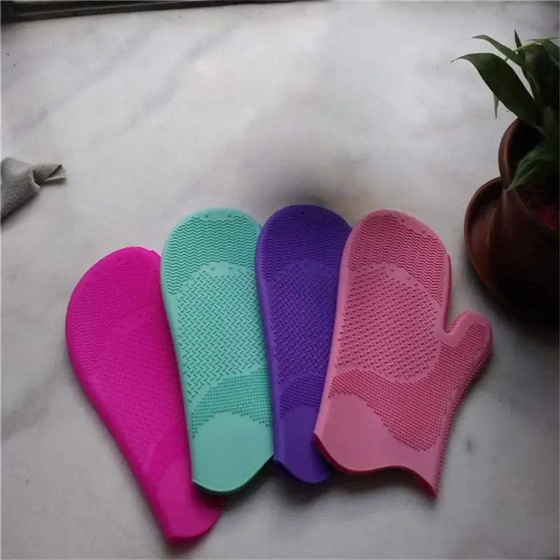 

Silicone Cleaning Pad Innovative Efficient Convenient Gentle Multifunctional Effective Makeup Brush Cleaner Silicone Gloves