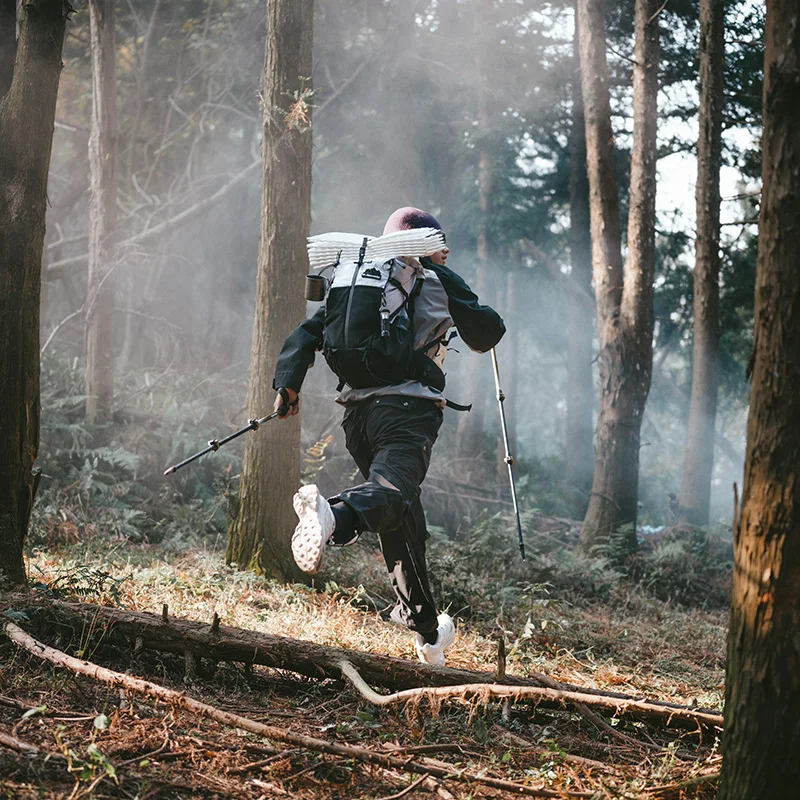 Naturehike HELIUM 30L Hiking Rucksack Outdoor Ultralight Trekking Climbing Waterproof Breathable Sports Backpack Bag CNK2300016 5