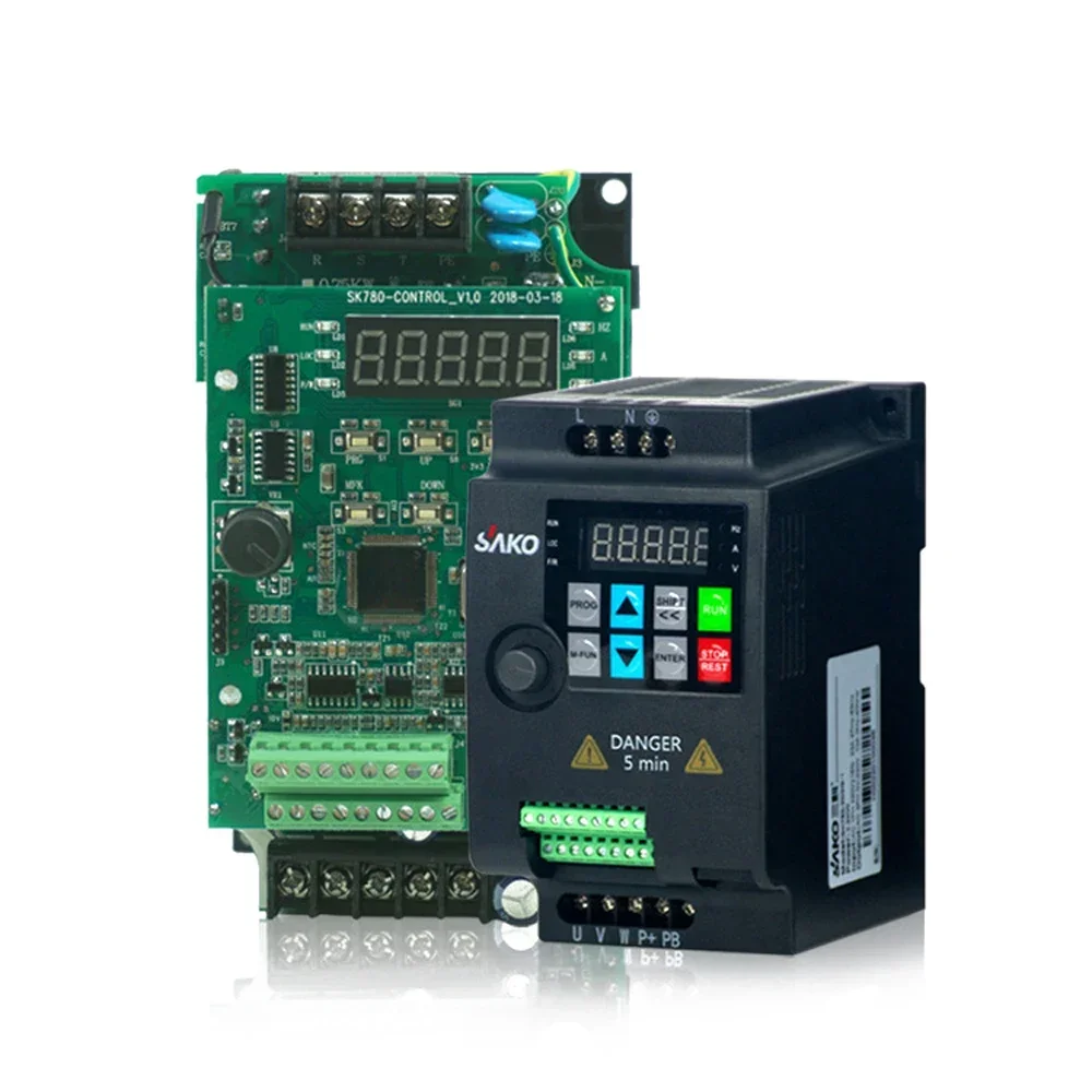 

Single Phase AC220V Vector Inverter VFD Variable Frequency Converter for Stepless Motor Speed Control