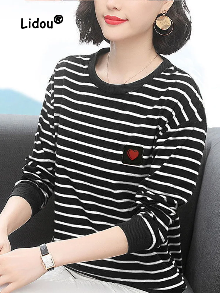 

2022 Autumn New Fashion Striped T-shirt Women Long Sleeve Loose O-collar All-match Comfortable Bottoming Shirt Lady Top