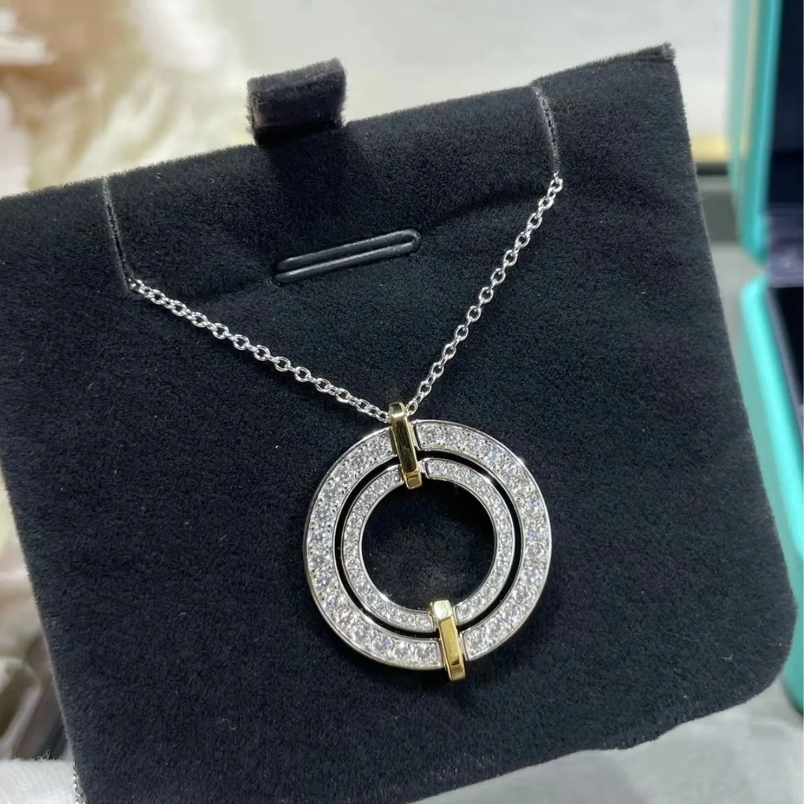

Best-selling brand 925 Sterling silver double color matching round necklace Ladies fashion luxury jewelry party gift