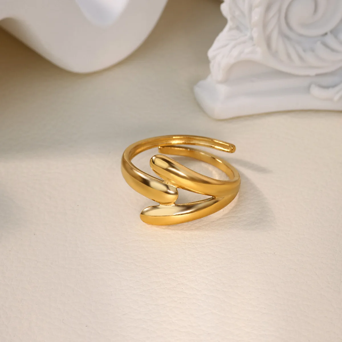 Durable Adjustable Ring for Women Gold Stainless Steel Geometric Line Jewelry
