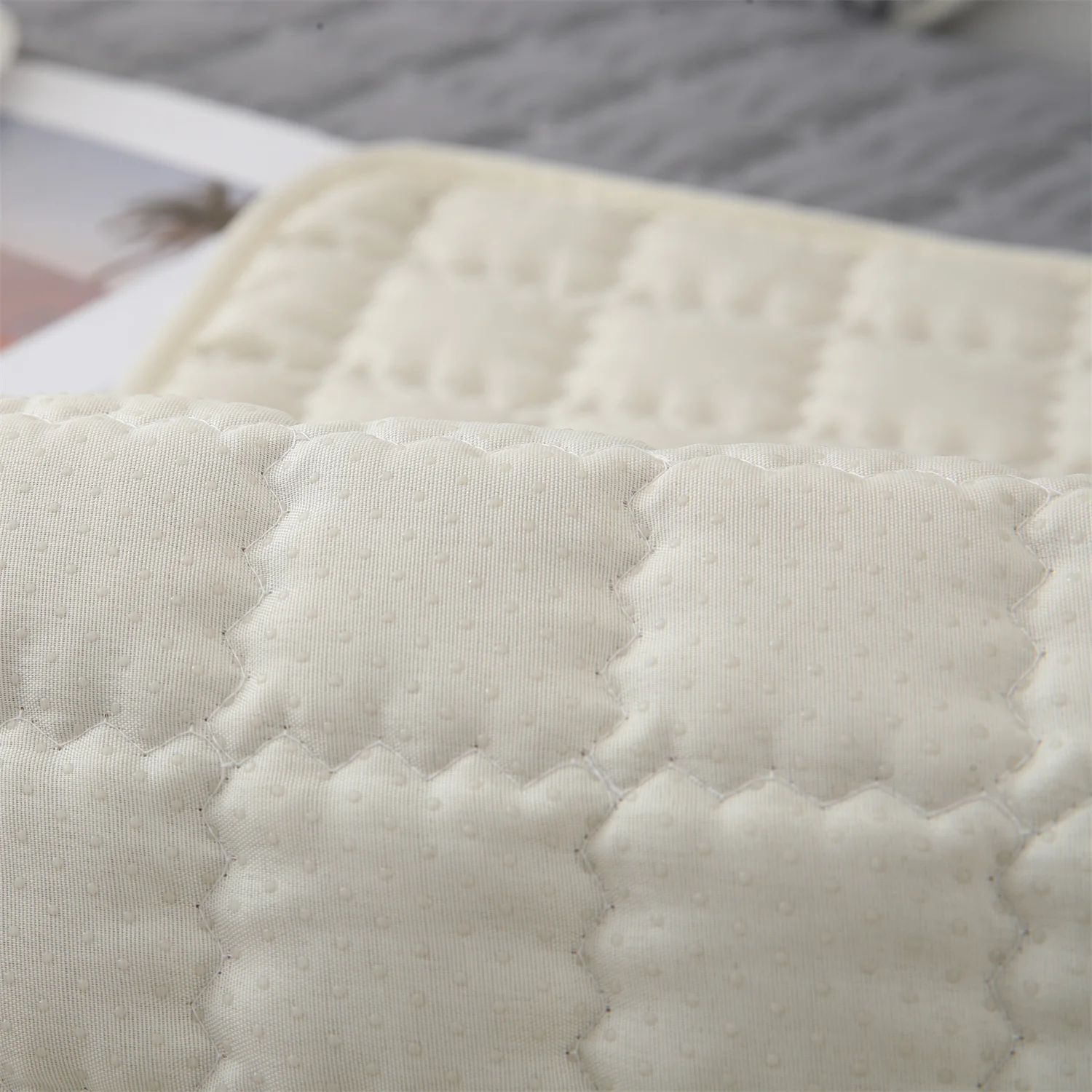 Houndstooth Lace Docor Quilting Sofa Coushion Cover Anti-Slip Sofa Slipcovers for Living Room Couch Seat covers Pet Friendly 3