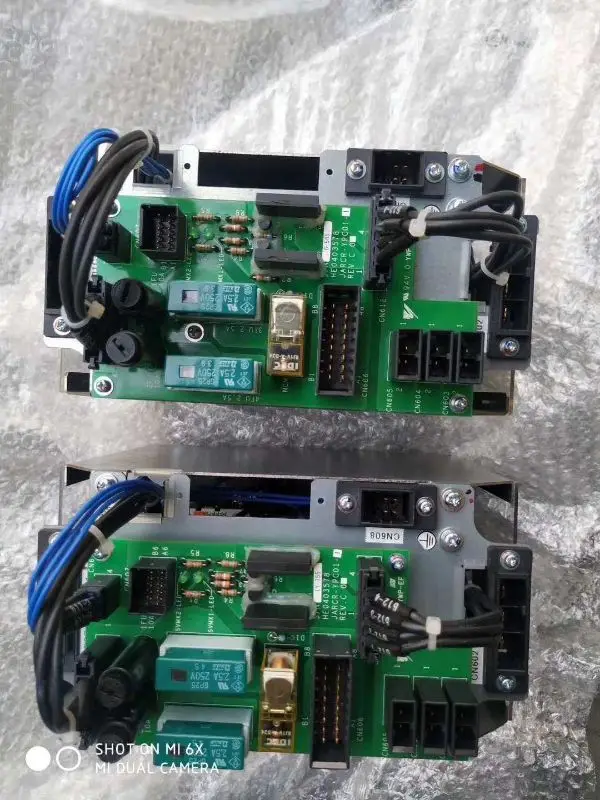 

Robot dx100 power connection unit JZRCR-YPU01C-1