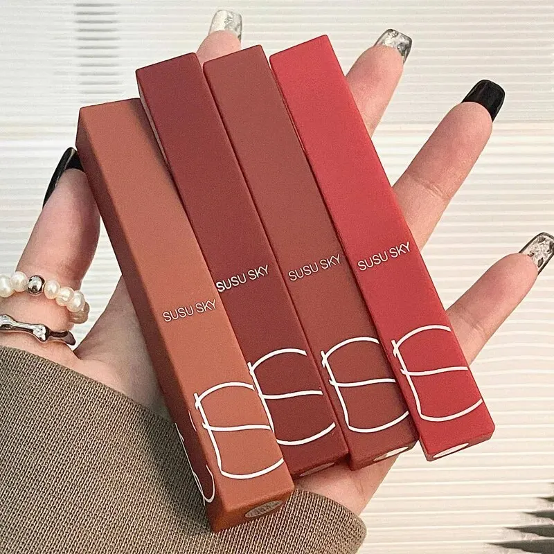 Matte Lipstick TX010 Thin Tube Waterproof Sweatproof Does Not Fade Can Be Used on Lips and Cheeks
