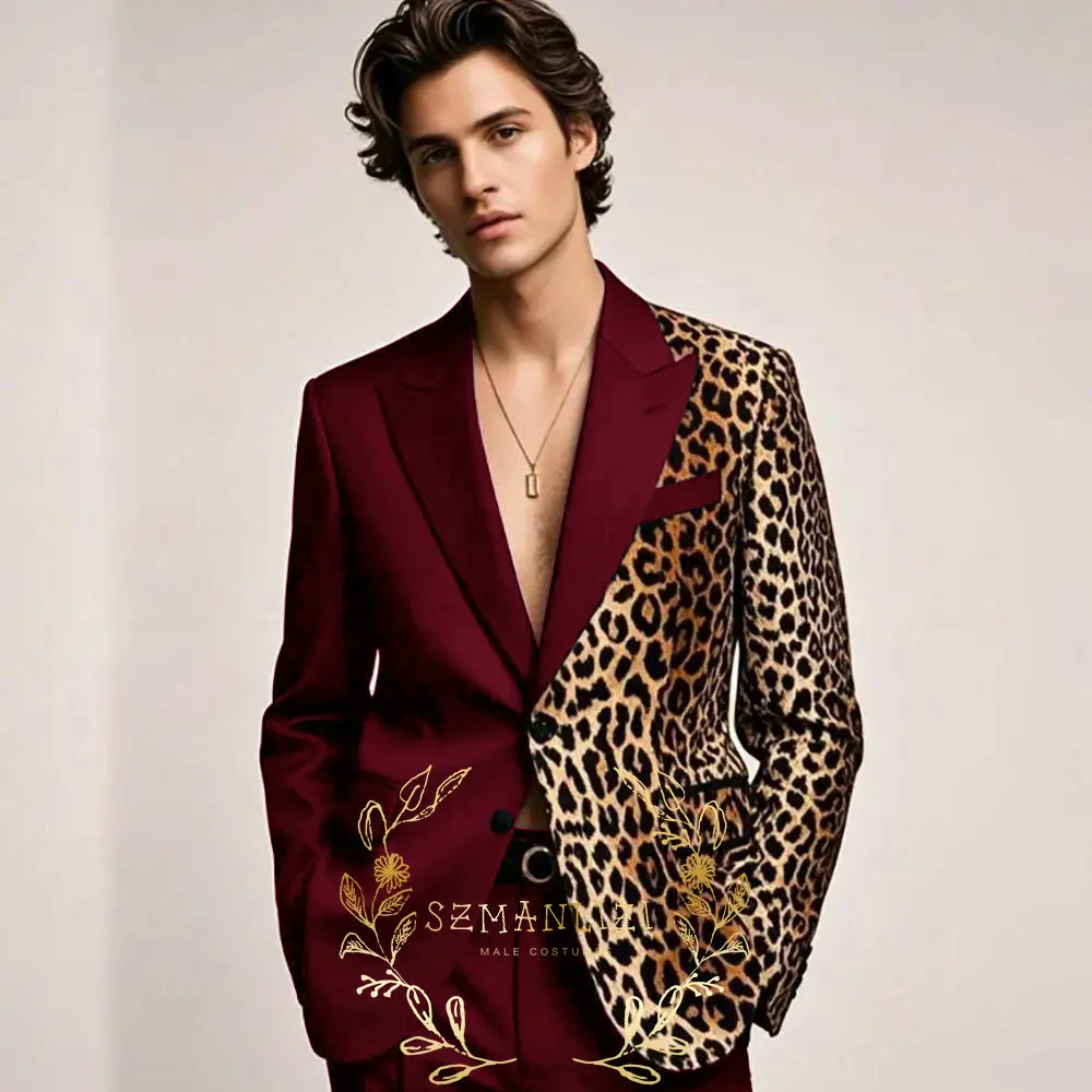Costumes noirs à la mode pour hommes