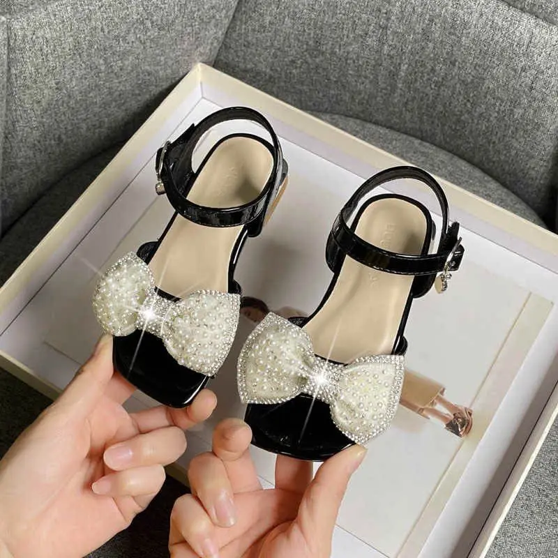 

Сандалии для девочек, дышащие удобные повседневные сандалии принцессы с мягкой подошвой и открытым носком, танцевальная обувь для девочек с бантом, новинка 2023