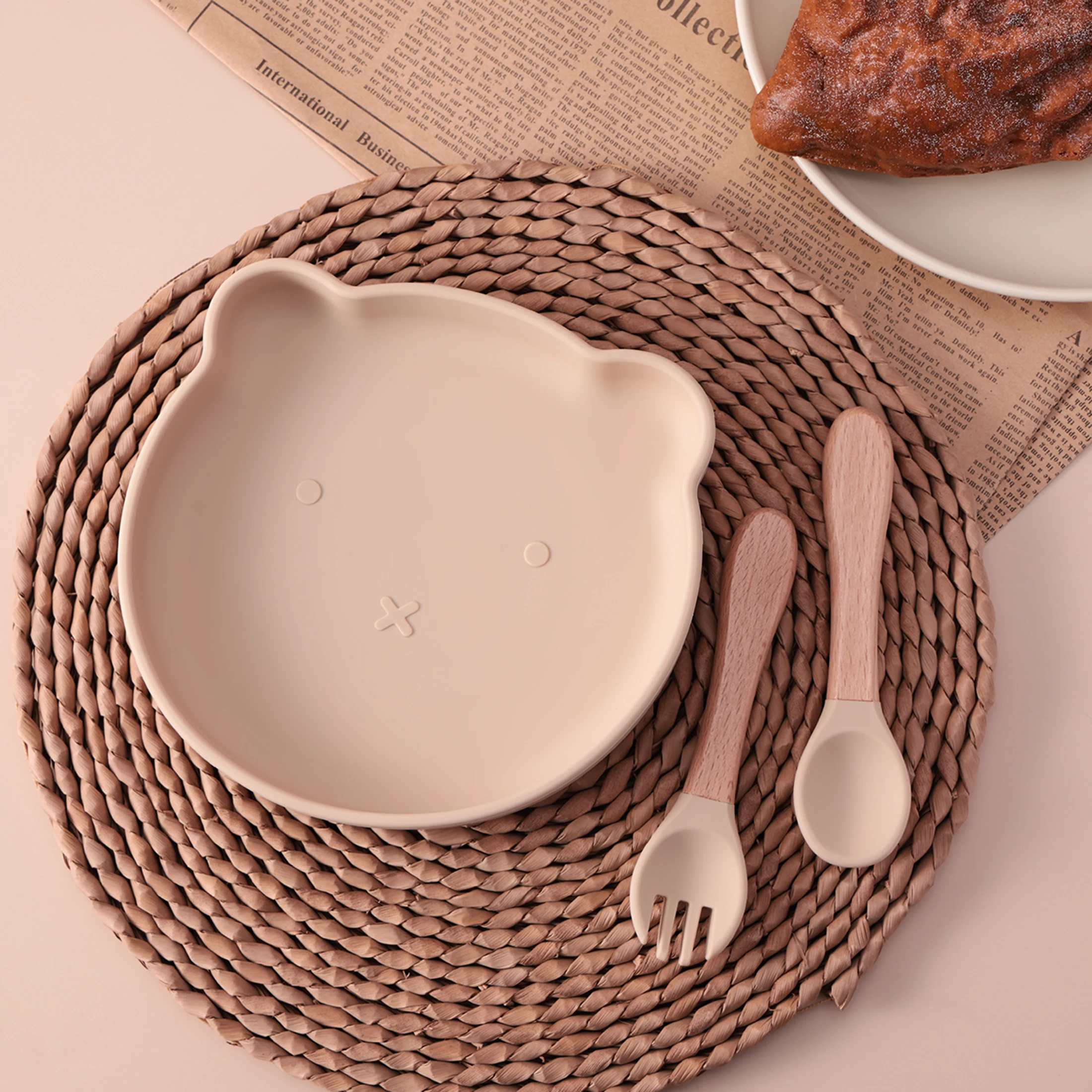 Bear Silicone Feeding Set 2