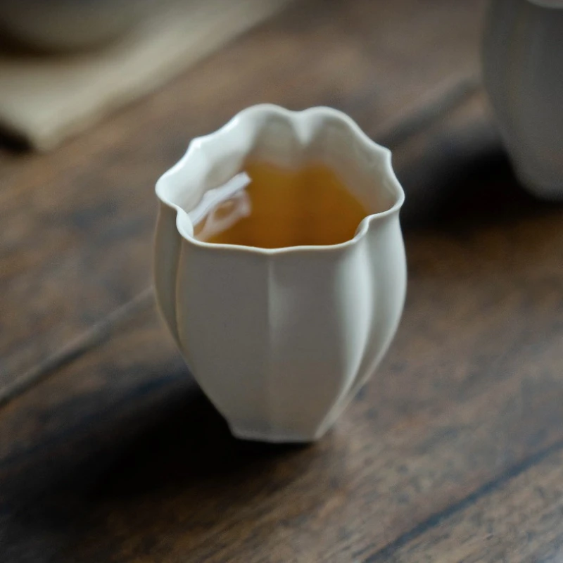 Antique Plain White Lotus Teacup Ancient Plant Ash Petal Smelling Cup Household Tea Ceremony Craft main single cup ceramic tea
