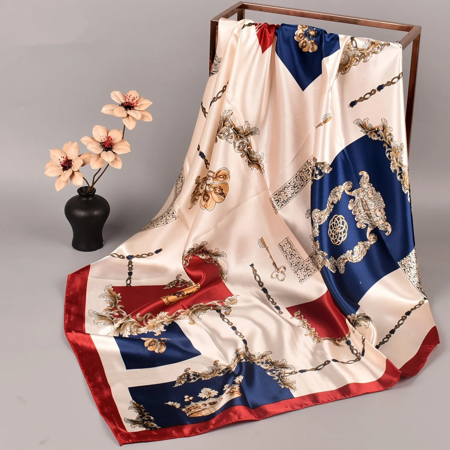 90*90cm Quadratischer Seidenschal für Damen Luxuriöses Design Satin-Druck Hijab Schals Muslimisches Pareo Bandana Damen-Schal Wickeltuch Stirnband Foulard – Detail 10