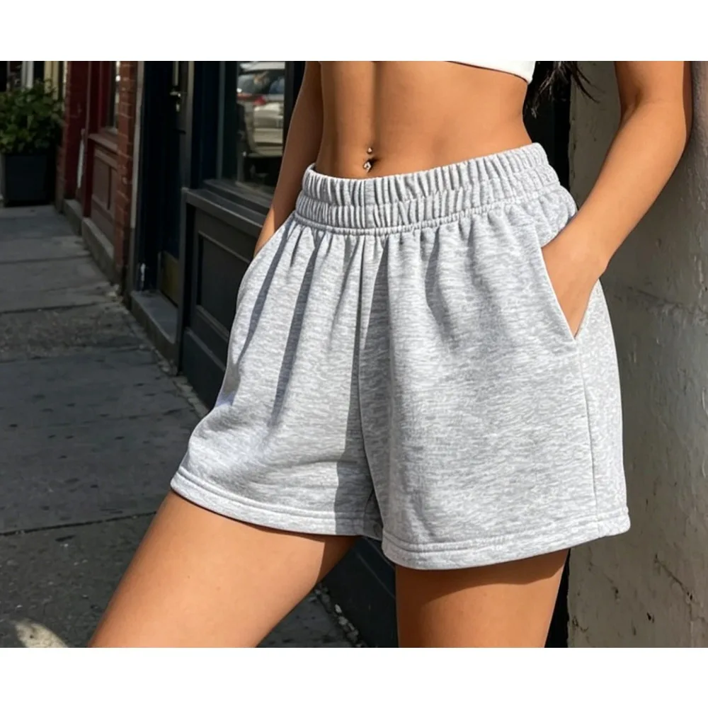 Sommerliche hellgraue Gym-Shorts für Damen, lockere Passform, weich, atmungsaktiv, mit Kordelzug, für Yoga, Training, lässige kurze Hosen, Shorts für Damen