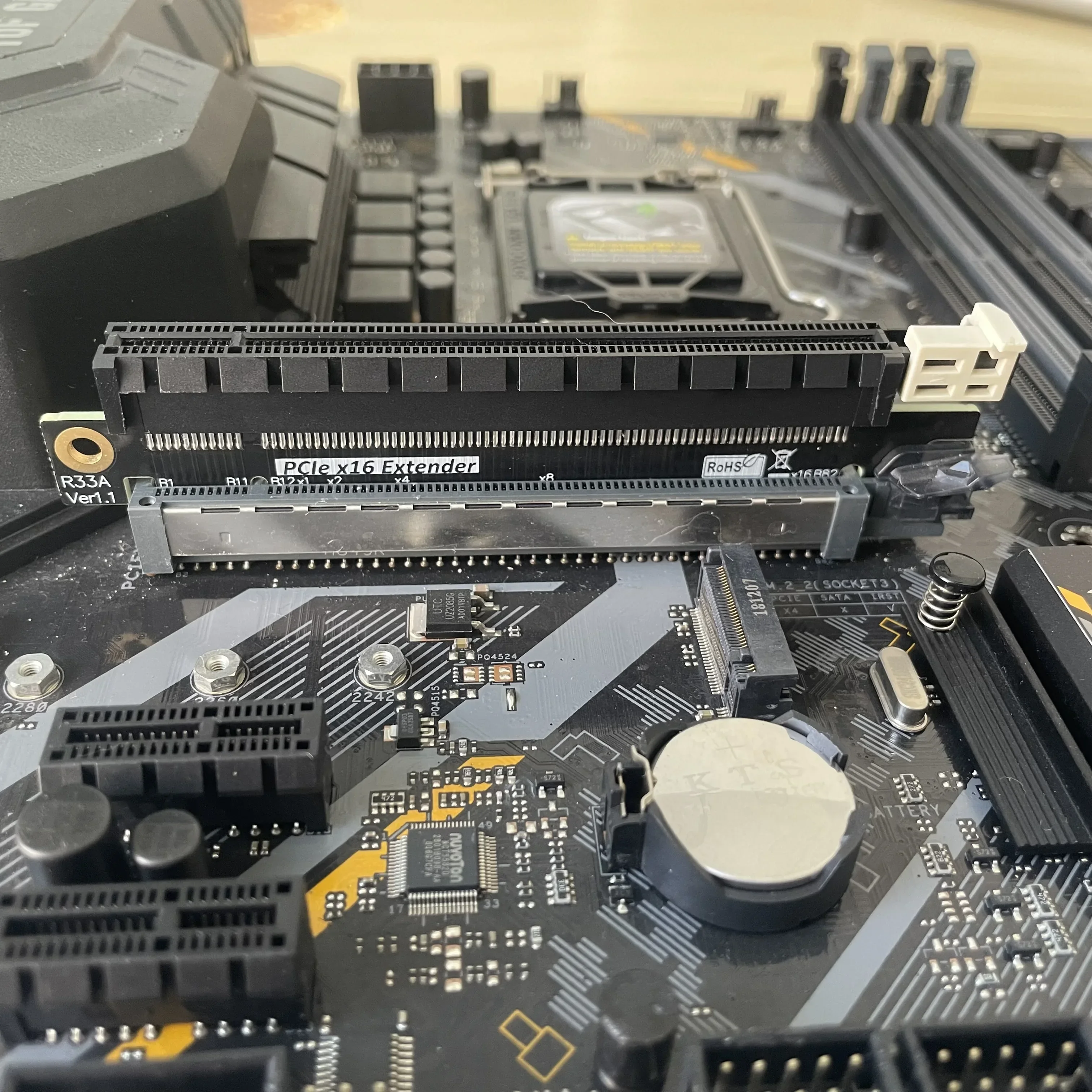 GPUグラフィックカード拡張ライザー拡張スロットアダプター、テスト