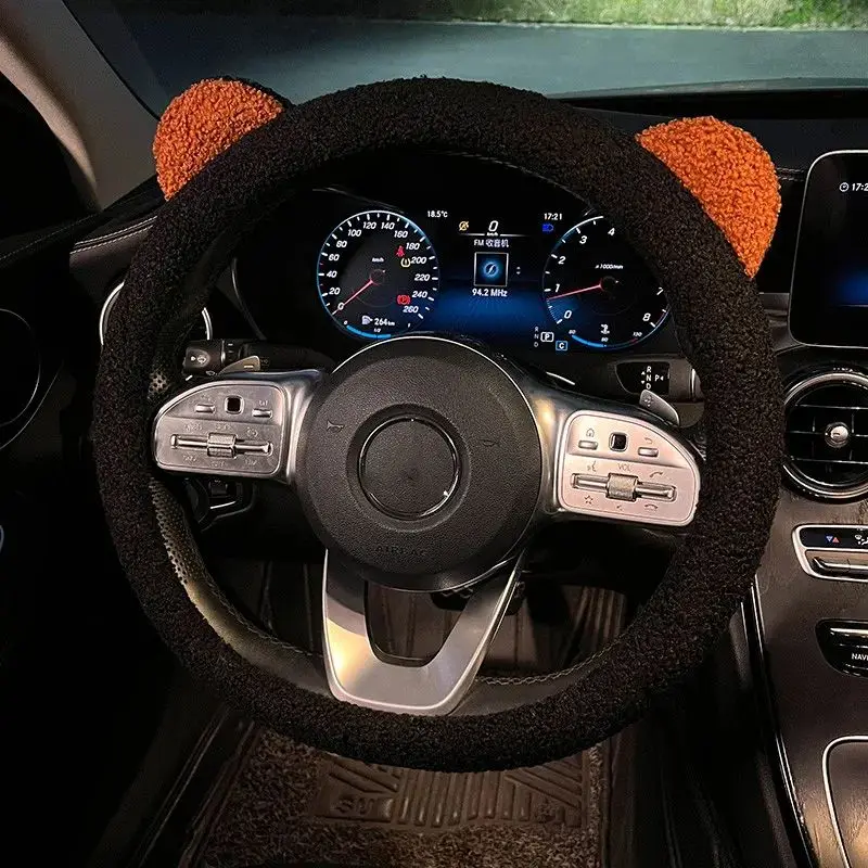 Plush Cartoon Bear Ear Winter Steering Wheel Cover - Soft, Warm, and Stylish 38cm