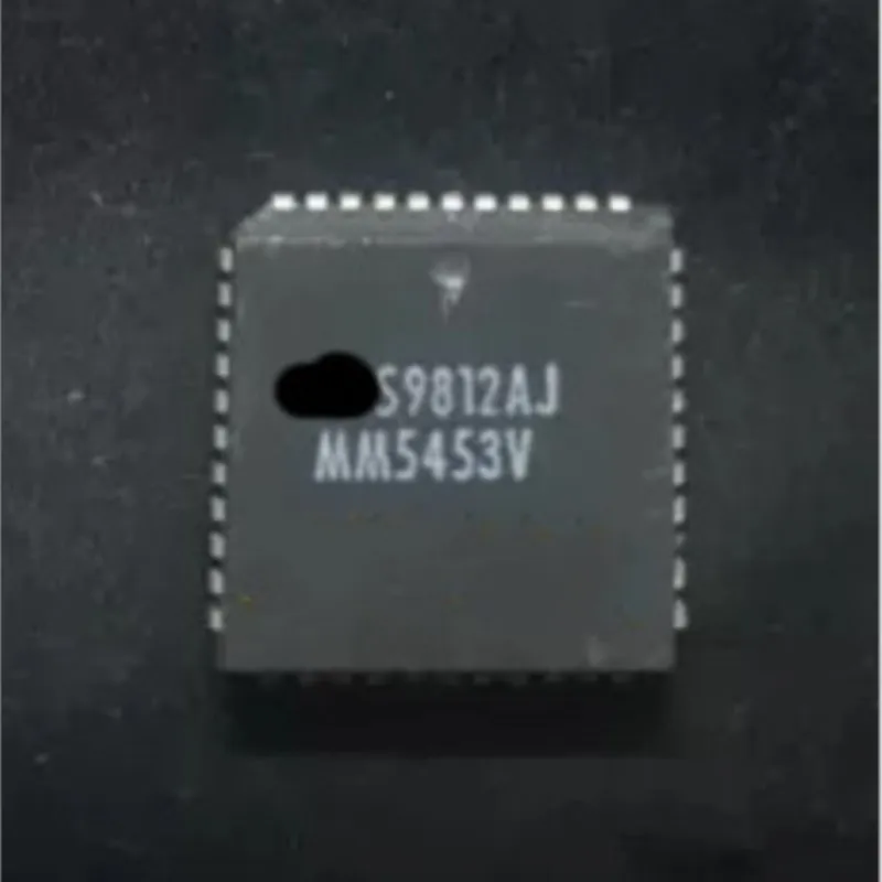 

MM5453V plcc44 5 шт.
