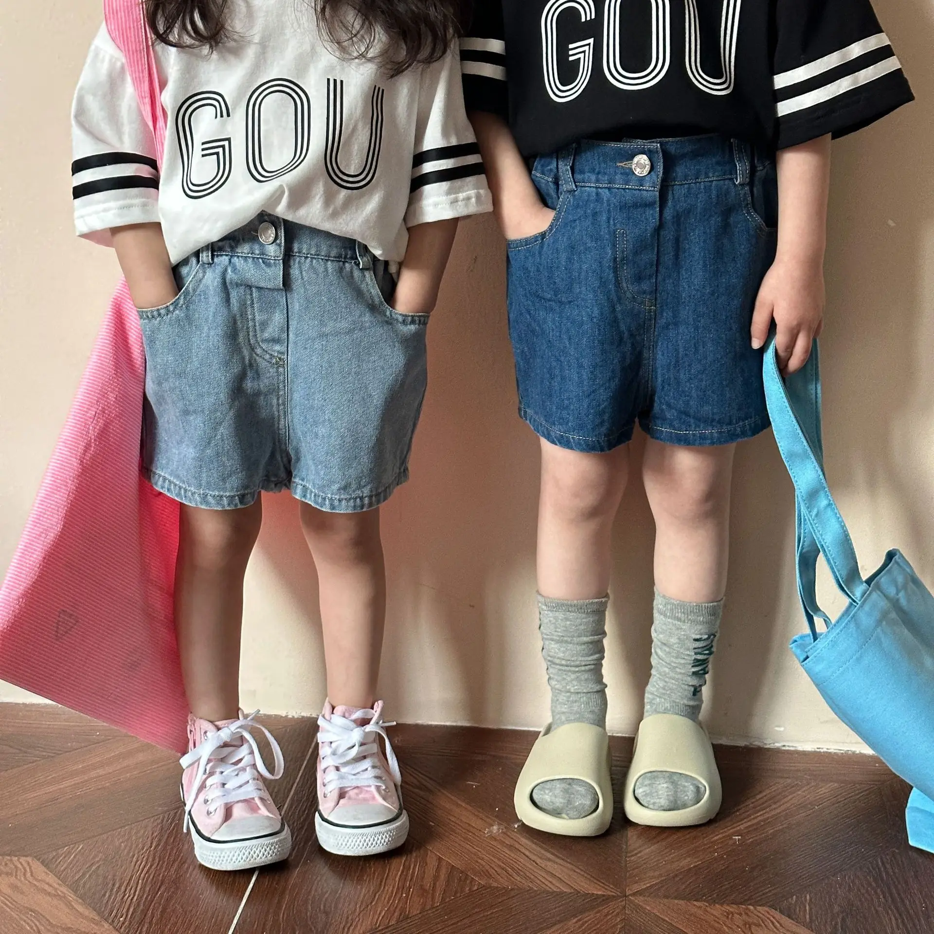 

2024 Summer New Children Loose Denim Shorts Solid Toddler Girls Cargo Pants Baby Boys Pocket Casual Short Jeans Kids Clothes