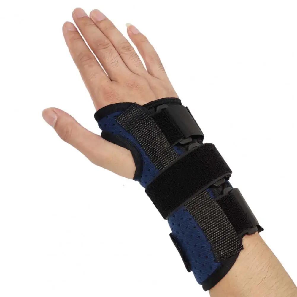 

Wrist Guard Useful Easy-wearing Multipurpose Wristband Wrist Brace with Fastener Tape for Playing Basketball