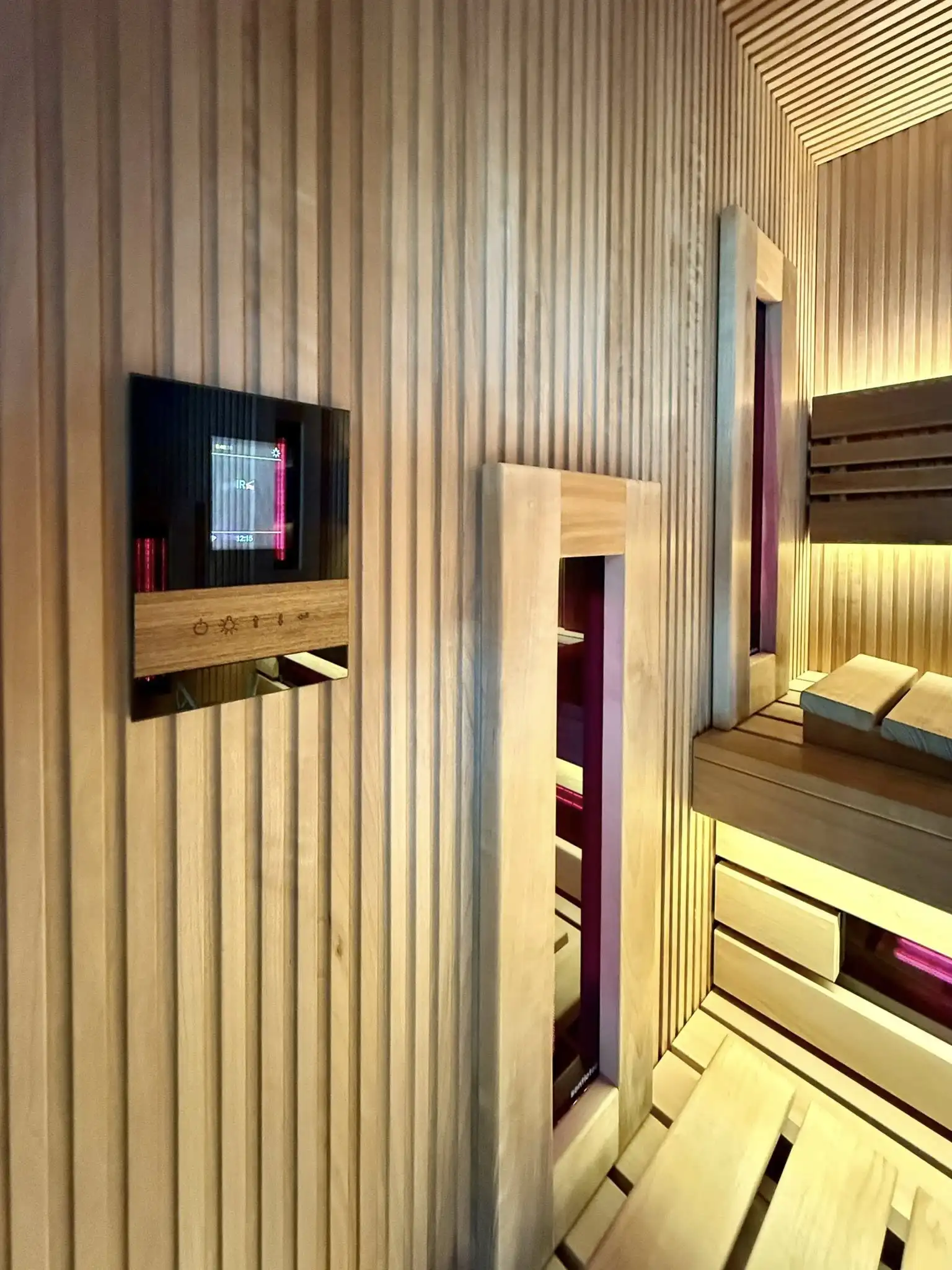 Large Outdoor Sauna Cabin 3