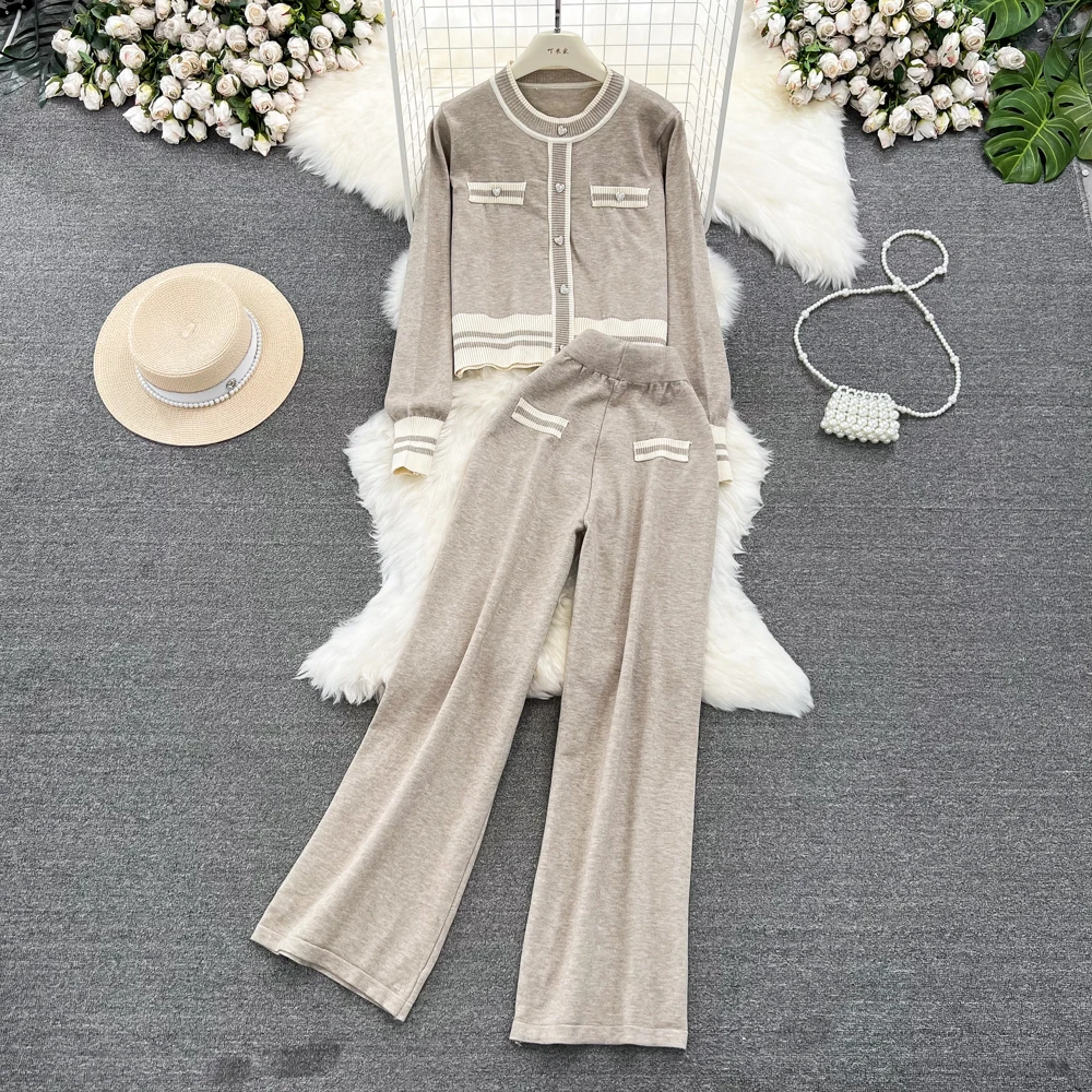 

HIGH QUALITY Fashion 2023 Designer Suit Set Women's Contrast Color Long Sleeved Round Neck Knit Top Wide Leg Pants Set 2pcs Set