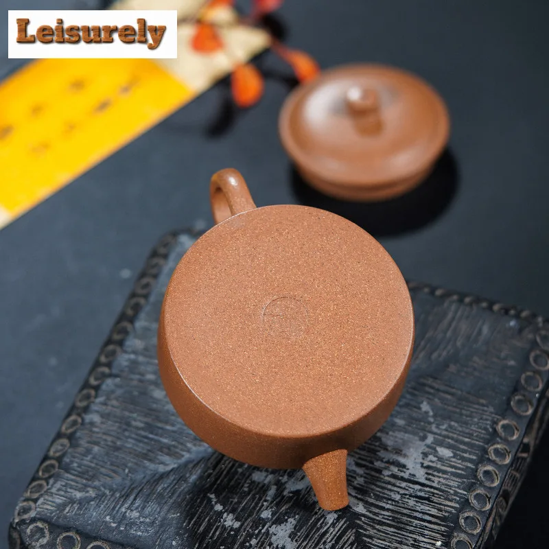 160ml Yixing Purple Clay Teapots Handmade Flat Dezhong Pot Raw Ore Gold Downhill Mud Tea Maker Kettle With Strainer Zisha Teaset