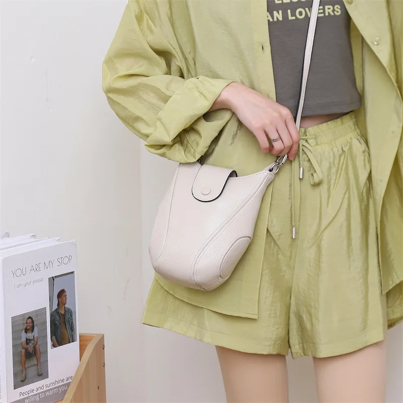 New Fashion Leather Baseball Crossbody Bags Casual Girls Small Shoulder Bag Summer Simple Women Purse