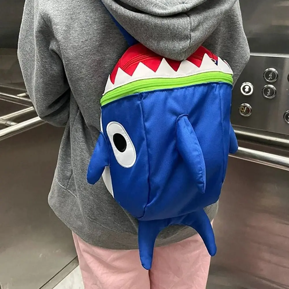 

Вместительный рюкзак с акулами, Забавные милые школьные сумки с защитой от потери, сумка для активного отдыха и детского сада