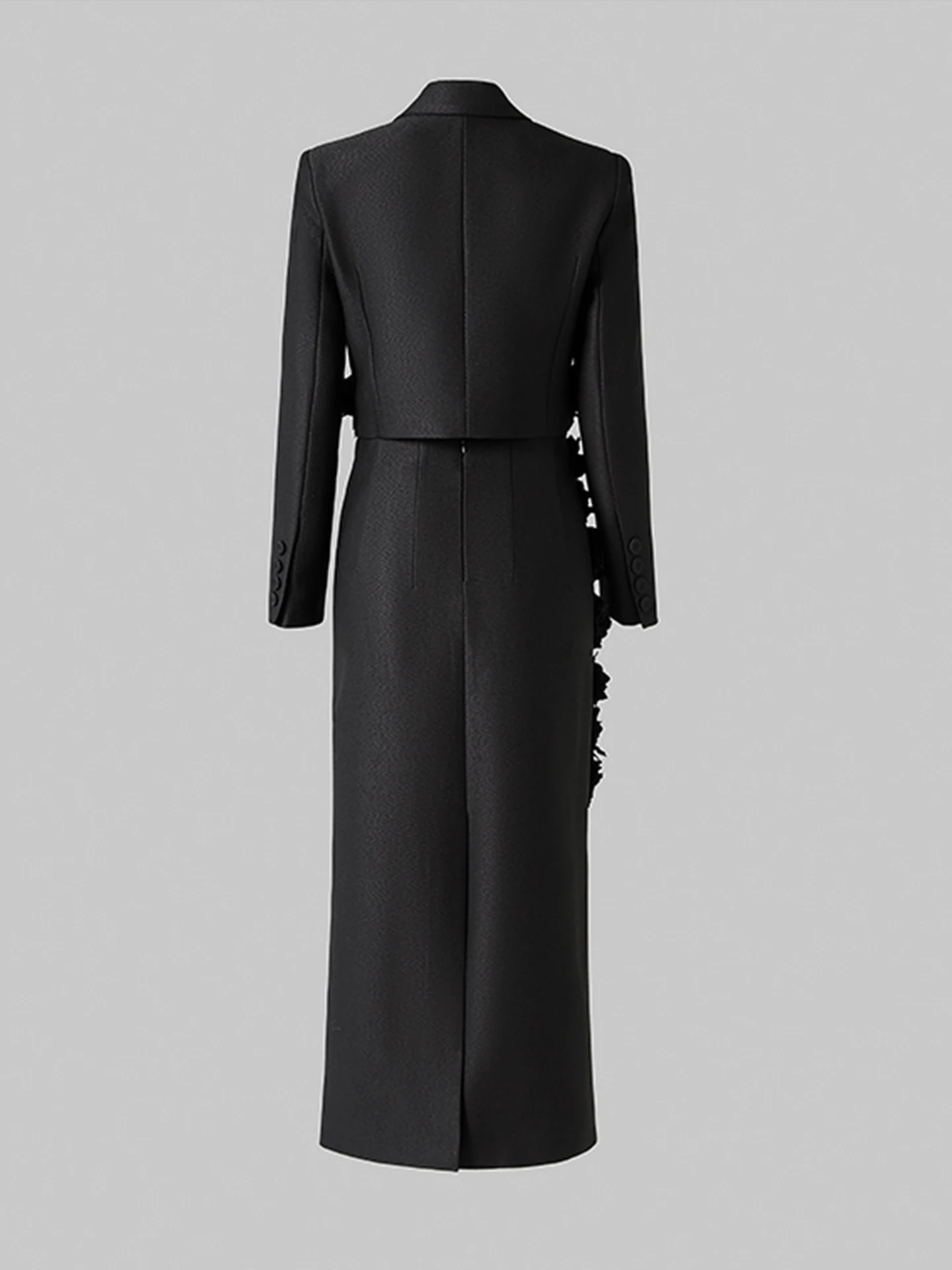 طقم نسائي تنورة وسترة Hanah