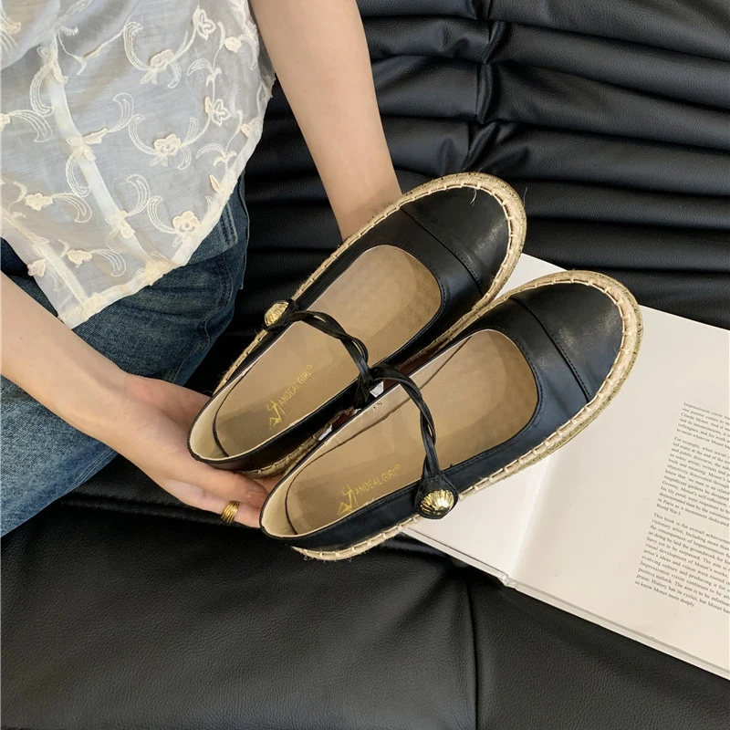 

Mary Janes Women Shoes Platform Lolita Shoes Women's Pumps Japanese Vintage Buckle Shoes For Women Flat Shoes Rattan Grass Weave