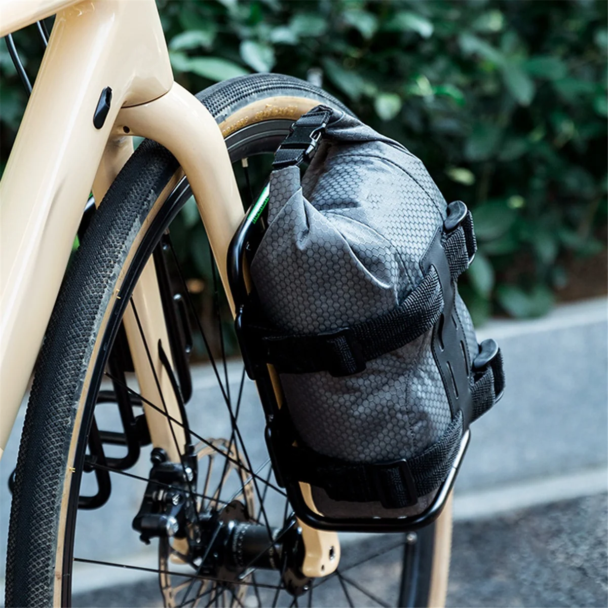 ROCKBROS Bicycle Front Fork Shelf Bike Fork Bag Road Cycling Racks Load Bearing Luggage Portable Bike Bag Accessory