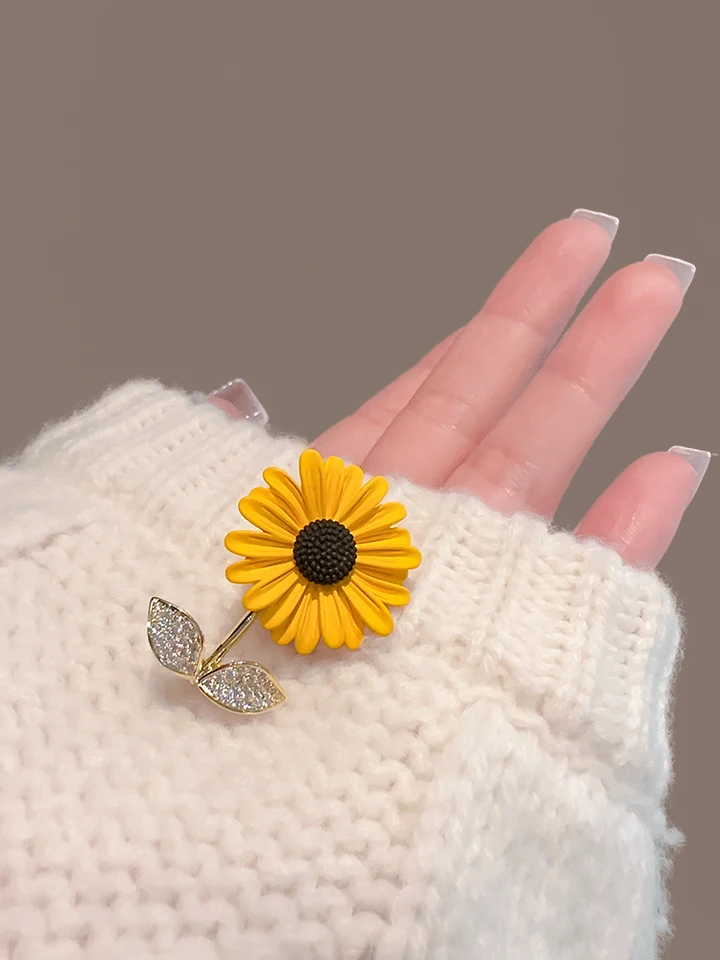 Sunflower Brooches For Women - Cubic Zirconia Flower Brooch Pin, Gold Or Silver, Rhinestone Floral Clip For Clothes, Lapel Jewelry