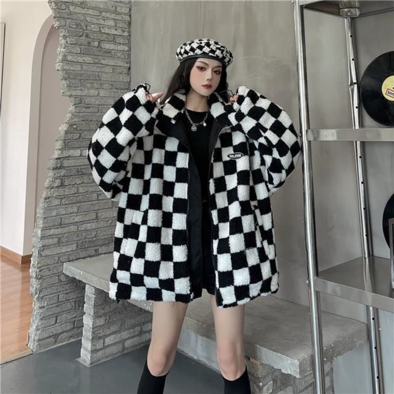 Streetwear Checkerboard Lamb Wool Coats on Both Sides Women New Winter Oversize Puffer Jackets Loose Stand Collor Parkas new winter coat for women jackets oversize baseball jerseys fur lined coat lamb s wool padded thickened warm hip hop streetwear